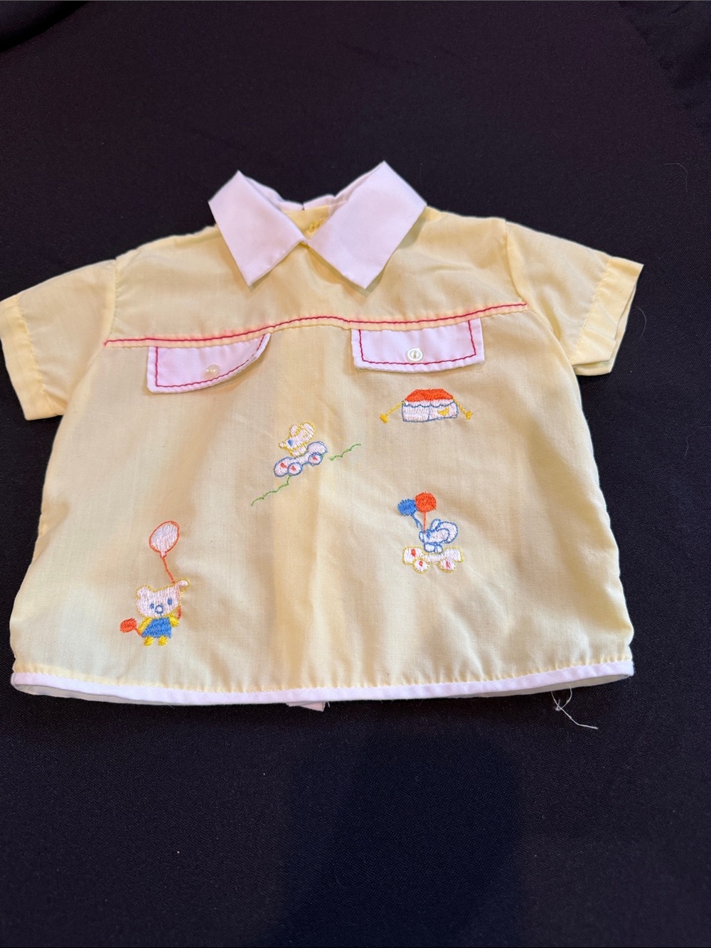 Vintage Yellow Short-Sleeve Kids Button-Down Shirt with White Collar